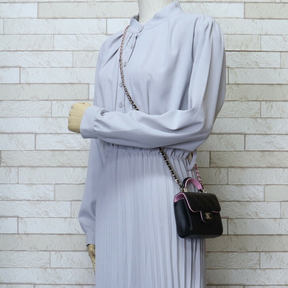 Chanel Matelasse Coco Mark Shoulder Bag Lambskin Black Women's CHANEL Chain - Picture 2 of 7